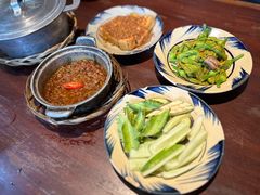 -Cuc Gach Quan Restaurant