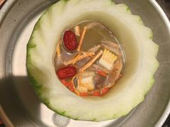 -得意咚瓜·顺德鱼生·冬瓜火锅(深圳首店)