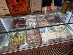 -VENCHI 闻绮(北京国贸商城店)