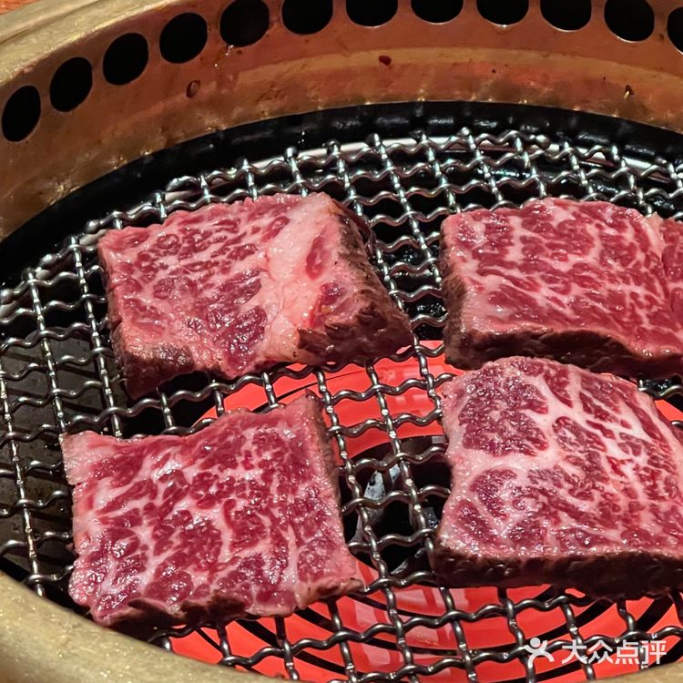 东京开过来的周杰伦同款烤肉店味道很绝