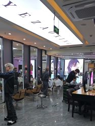 -藤野造型烫染·漂发