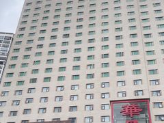 -广西锦华大酒店(南宁朝阳广场地铁站区政府店)