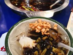 -马路边边串串香(苗栗路店)