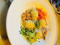 鸡丝拌面-桂满陇天书(南京德基旗舰店)
