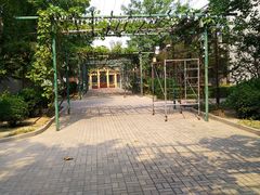 -万源龙顺度假庄园生态观光园