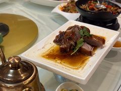 -宜宾海鲜酒家·三十年老字号