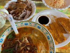 -金杨拉面王小吃面馆·牛三宝面·红烧牛肉粉