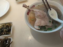-吕记老鸭汤·徽菜馆(东营路店)