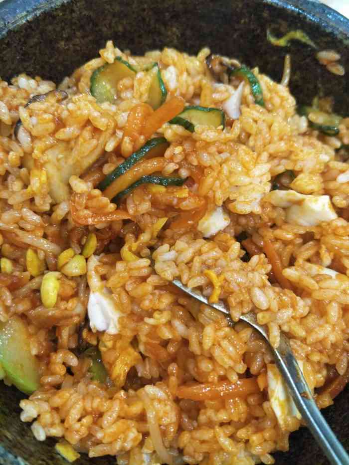 金岳韩石锅拌饭-"菜品很好吃啊.味道挺正的.外卖姐姐送餐服.