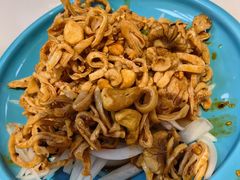 -老牌坊云南鱼豆花火锅(哈西万达店)