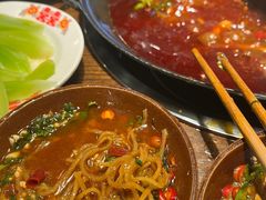 -萍姐火锅·公路夜市(武汉首店)