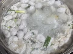 -章记正宗南岗鱼蛋火锅