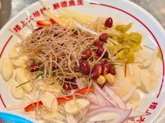 -楼上大排档·顺德菜·粥水·鱼生(苗栗路店)