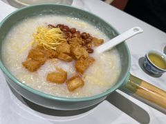 荔湾艇仔粥-喜势点·糖沙翁手工茶点·本地人茶居(永庆坊店)