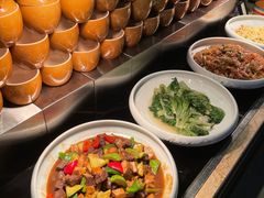 -大中华希尔顿酒店-念自助餐·嗨啤·小龙虾