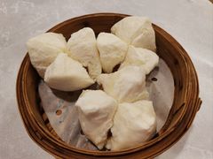 至尊蚝汁叉烧包-银河酒家(天河店)