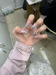 -尤米一站式美甲美睫