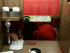 餐具摆设-一兰拉面(梅田阪急东通店)