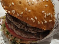 -The Habit Burger Grill 哈比特汉堡(爱琴海店)