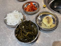 凉拌海带丝-哈哈碳都·牛肋条无限自助烤肉(台江万达店)