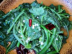 炒瓜尖-汤锅大王(新平曹苏黄牛汤锅有限公司)