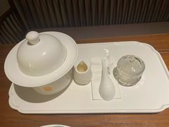 -燕庭·纯燕窝·甜品下午茶(南京西路店)