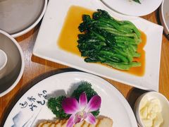 -宴小馆·小海鲜青岛菜(五四广场店)