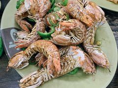 椒盐濑尿虾-贞姨美食·老字号海鲜大排档