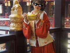 -汉仪华裳汉服馆(豫园店)