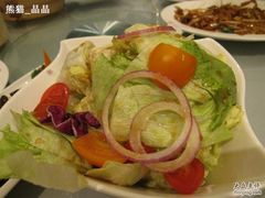 色拉-御花园·粤菜·海鲜火锅(中山公园店)