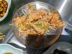 -马路牙子烧烤馄饨酒馆(望京店)
