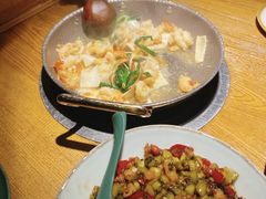 -吃饭皇帝大土家民族菜(正大广场店)