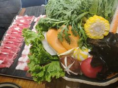 经典蔬菜拼盘-呷哺呷哺 黄金牧场 (新中关购物中心店)