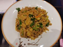 -哈啾嗨·新概念蒙餐(红星新城店)