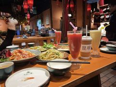 -老滇山寨•云南特色菜•地方菜•民族风情歌舞表演(金碧店)