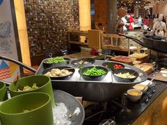 -怡咖啡海鲜自助餐厅(浦东香格里拉店)