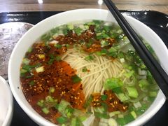 -陇上全荟兰州传统牛肉面(延吉路店)