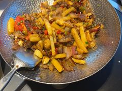 -老唐三下锅 ·张家界地标美食(溪布街店)