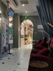 -爱空间美睫健康美甲