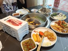 -魁牛·潮汕牛肉自助火锅(沈辽路万达店)