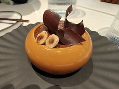 榛爱-潮一不贰·法式甜品·生日蛋糕·西式简餐(外滩店)