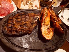 -恰餐厅及酒吧 CHAR Bar & Grill (北京丽都皇冠假日店)