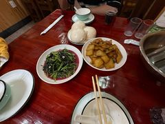 -芦茨金富饭庄·25年老字号·专做稻草鸡