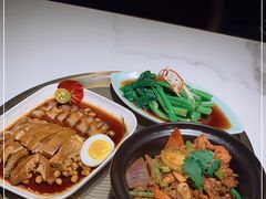 -领鲜天下·焗海鲜·花胶鸡(天目里店)