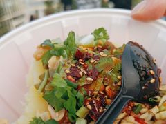 -郭婆婆疯子鸡·土货江湖菜馆