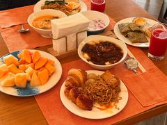 -亚龙湾希尔顿自助餐厅·海鲜·烧烤·沙滩BBQ·现场乐队