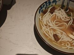 -鑫花溪牛肉米粉(凤凰街创始总店)