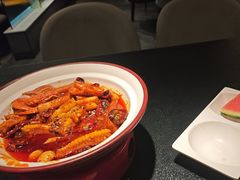 -辣尚瘾·烤鱼·新川菜(牡丹园直营店)