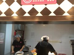 门面-小杨生煎(龙之梦购物中心店)