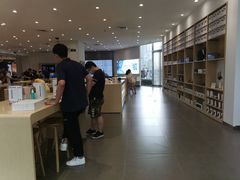 -华为授权体验店(中山公园来福士)